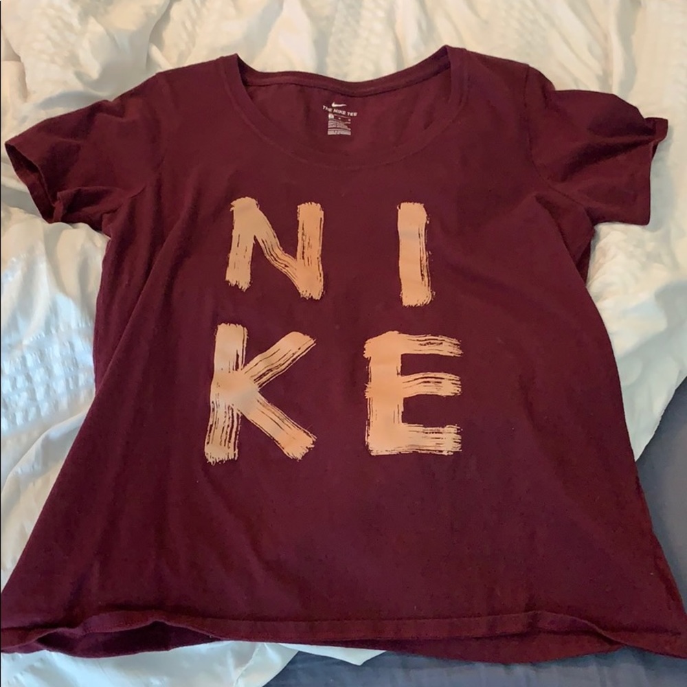 Never worn Nike t-shirt